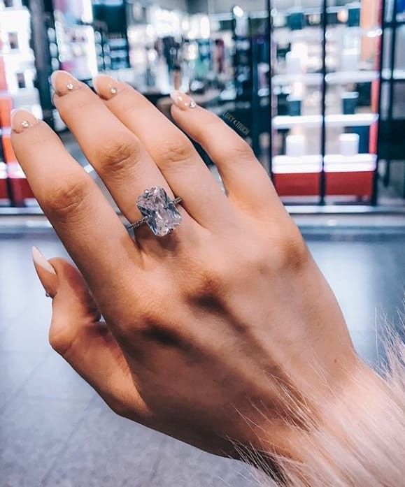 Wedding ring/engagement ring