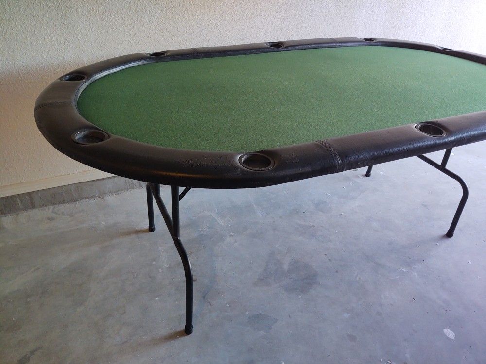 Poker Table