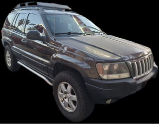 2004 JEEP Grand Cherokee Laredo 4x4