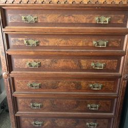 Antique American Walnut Chest Of Drawers Circa 1860-70