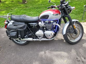 2018 Triumph Bonneville T-120