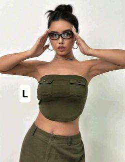 New Women’s Top Size Large