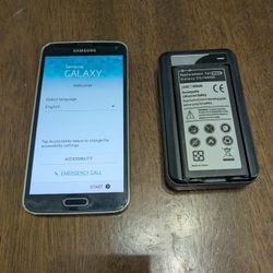 Galaxy S5 w/extra battery 