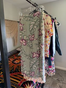 TOMMY BAHAMA SKIRT!!!!