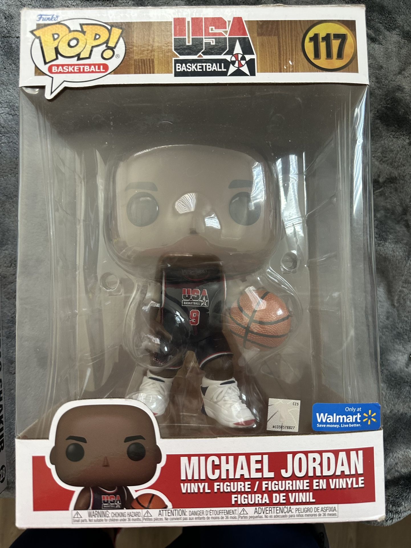 MICHAEL JORDAN GIANT USA Funko Pop