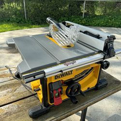 15 Amp Corded 8-1/4 in. Compact Jobsite Tablesaw with Compact Table Saw Stand