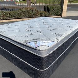 Queen Orthopedic Bamboo Pillow Top!•~•~•