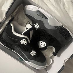 Air Jordan 4 Retro 