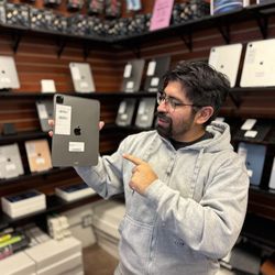 iPad Pro 11” -512GB- WiFi- Space Grey - 3rd Generation 