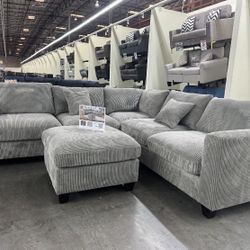 Sectional Set