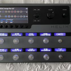 Line 6 Helix Floor - Space Gray (with backpack)