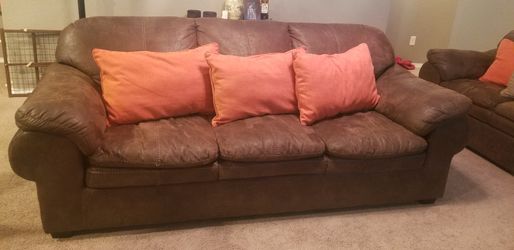 Sofa set $450