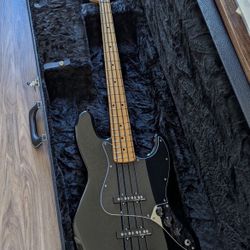 Fender Player II Jazz Bass Guitar 