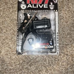 *The Demon Gene Simmons McFarlane KISS Alive Super Stage Action Figure New 2000. Box corners are bent. Detailed KISS Alive action figure featuring The