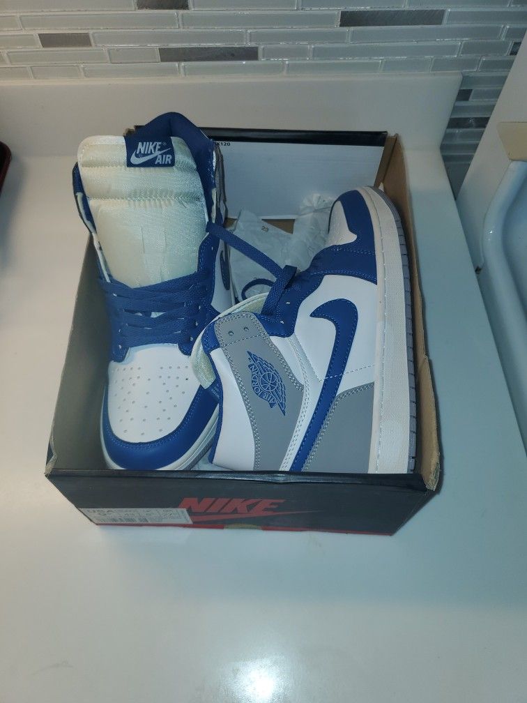 Jordan Big Kid's 1 Retro High OG True Blue/White-Cement Grey Size9