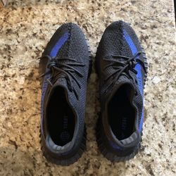 Black Blue 350’s  Size 11.5