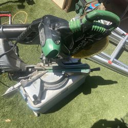 Hitachi 12” Slide Miter Saw 