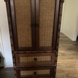 Storage With Drawers 