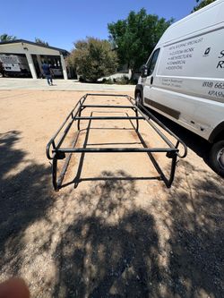 Heavy-Duty Steel Truck Ladder Rack