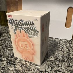 Big Into Energy Labubus 