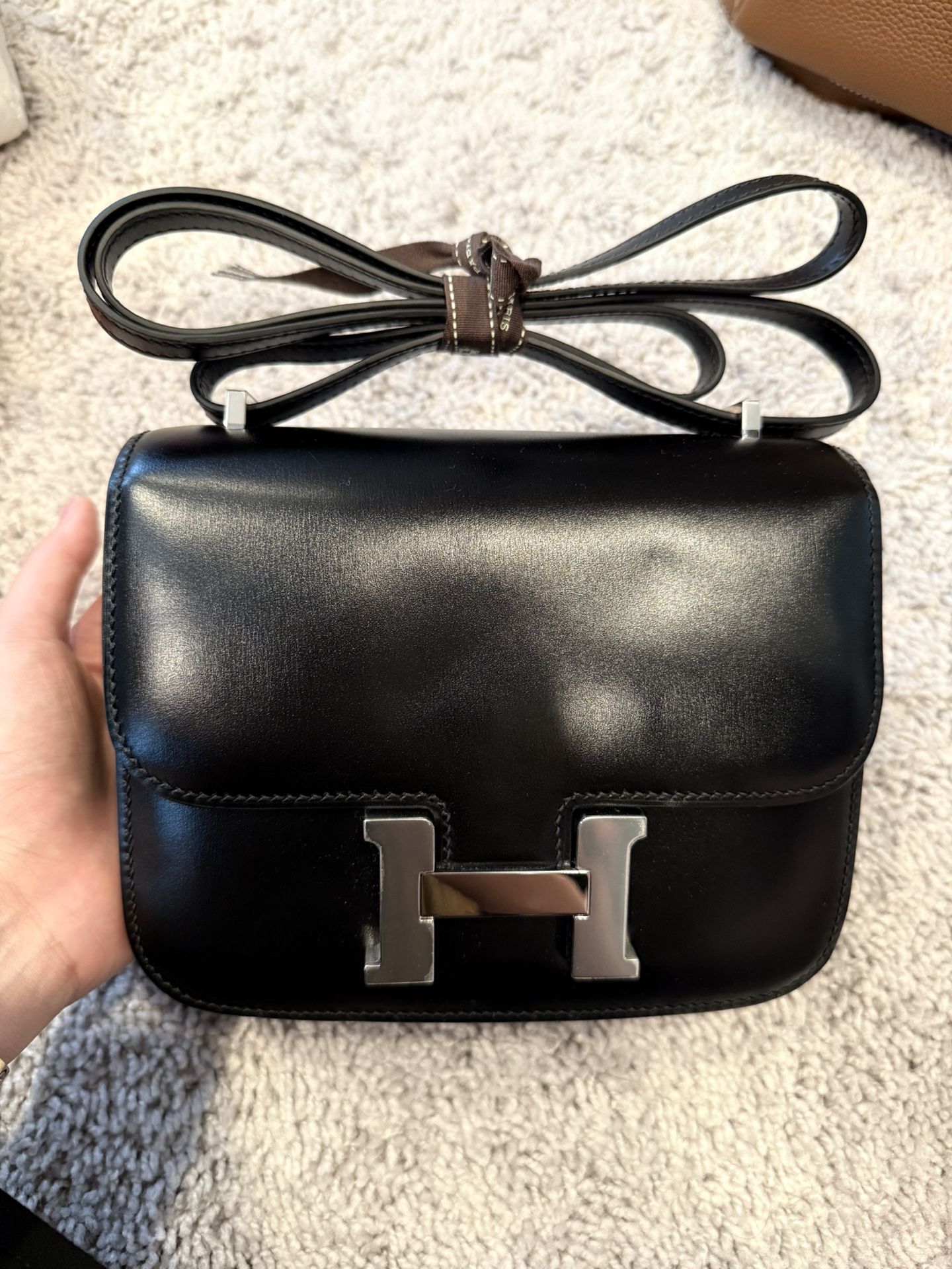 Hermes Constant 19