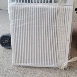 Air Conditioner & Heater  In One 
