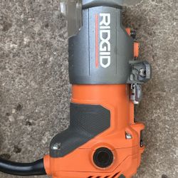 Ridgid 5.5 Compact Fixed Base Corded Router