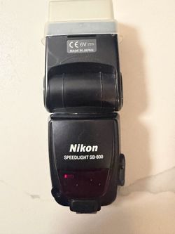 Nikon SB-800 Speedlight Flash
