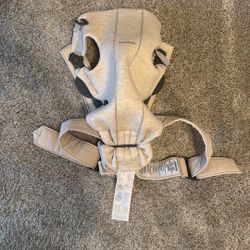 BabyBjorn Carrier