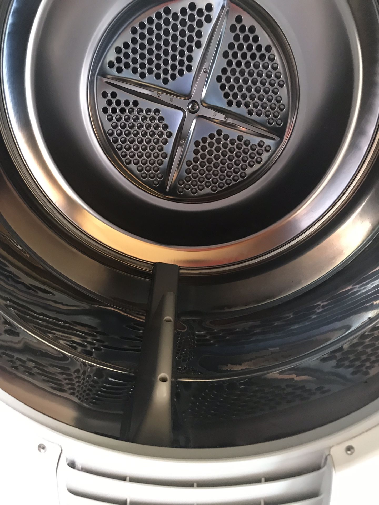 Ventless 100 Asko Dryer 24 inch T754CW normally1000 for Sale in