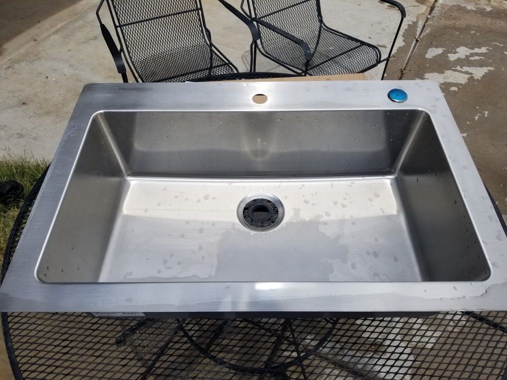 Ruvati Stainless Steal Sink