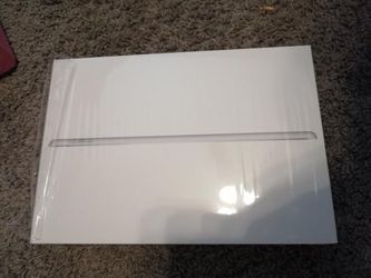 iPad 8th gen 128 Gb