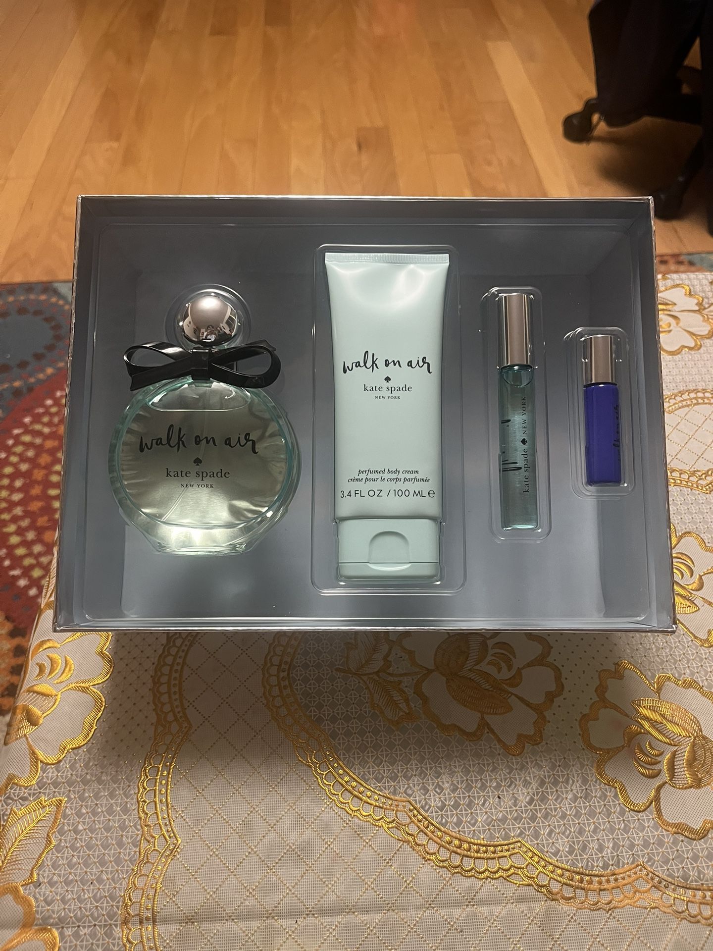 Kate Spade: Walk On Air Set
