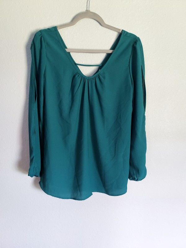 Pink Owl Women's Green Blouse Top Size Small NEWq