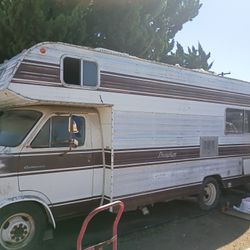 1976 Dodge Brougham RV
