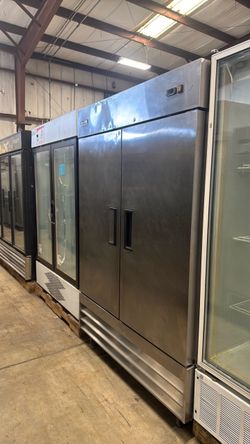 Commercial Refrigerator