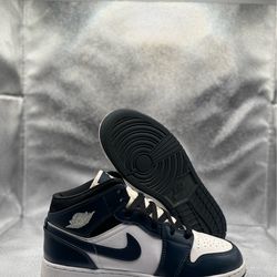 Air Jordan 1 mid amor navy GS