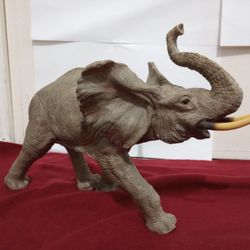 Elephant Statue, 17"X11"