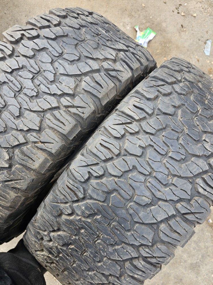(TWO) 315 70 17 BF GOODRICH TIRES 