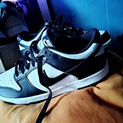Nike Dunks Low Tops (Pandas)