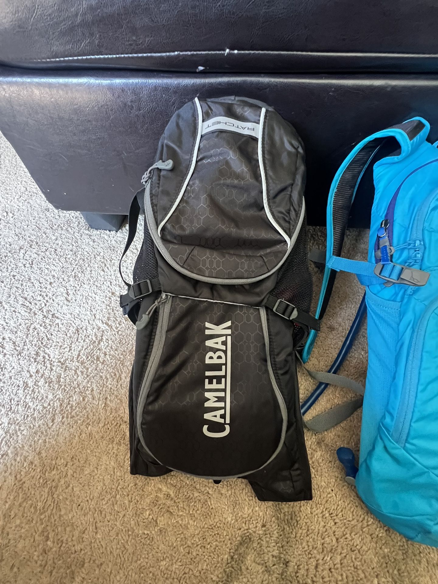 Camebak Ratchet Black Camelback Hydration Backpack Mini Hiking