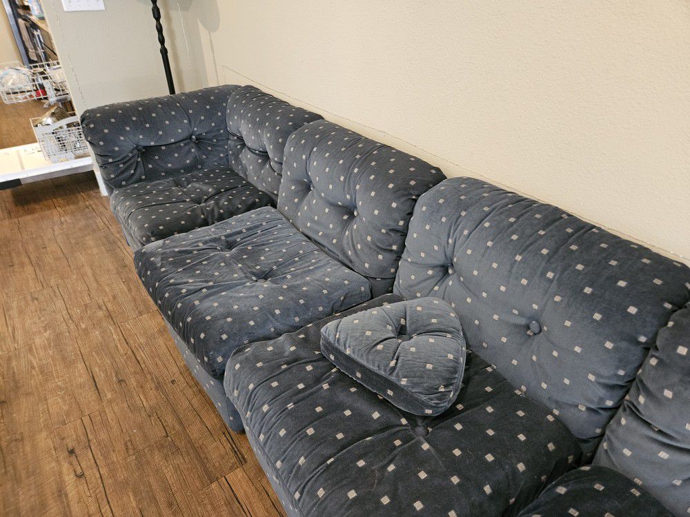 6 Piece Sectional Couch