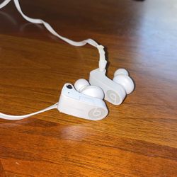 PowerBeats3