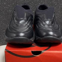 Propet Size 10 Sneakers