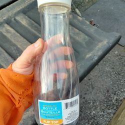 Juice Pitcher With Pour Spout