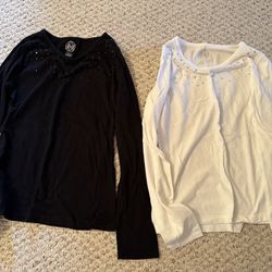 2 GIRLS SO LIKE NEW SIZE XL 16 WHITE AND BLACK LONG SLEEVE SHIRTS WITH BLING 