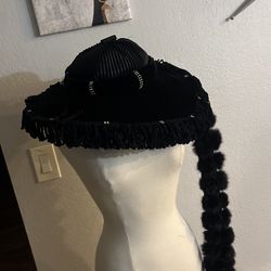 Black Velvet Hat Great For Halloween