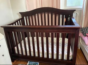 Free baby crib!