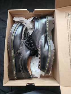 Dr. Martens Black Leather lowells Black size 10