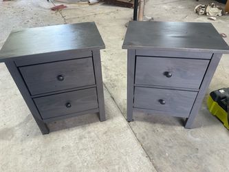 2 SUPER BEQUTIFUL IKEA NIGHSTANDS